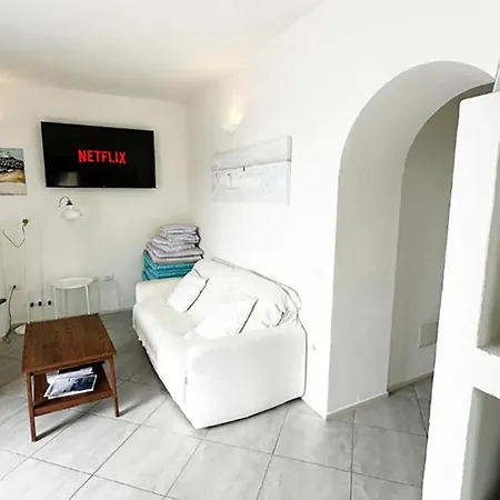 Casa Castel דירה *